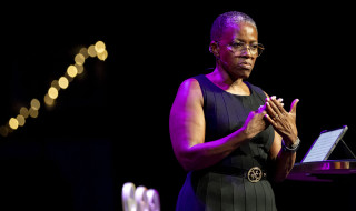Mpho Tutu van Furt 