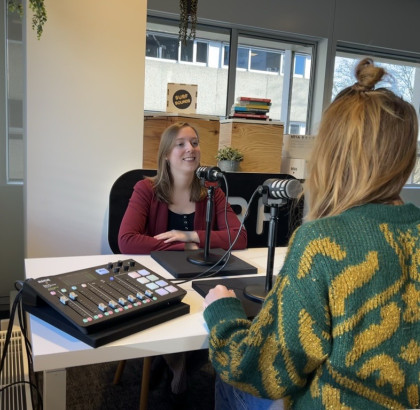 podcastopname met Sophia Gelpke en Sanne Koenen